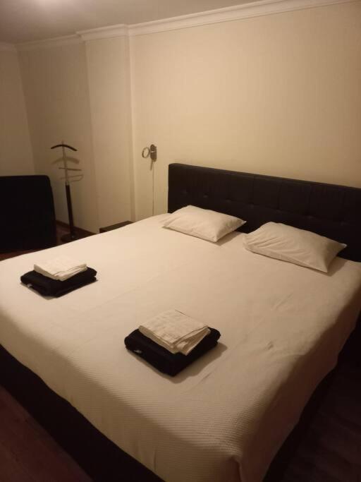 Eixo Atlantico Apartment Bragança Екстериор снимка
